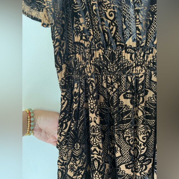 Anthropologie The Somerset Maxi Dress Velvet Edition Burnout Design L Black Nude - Picture 9 of 16